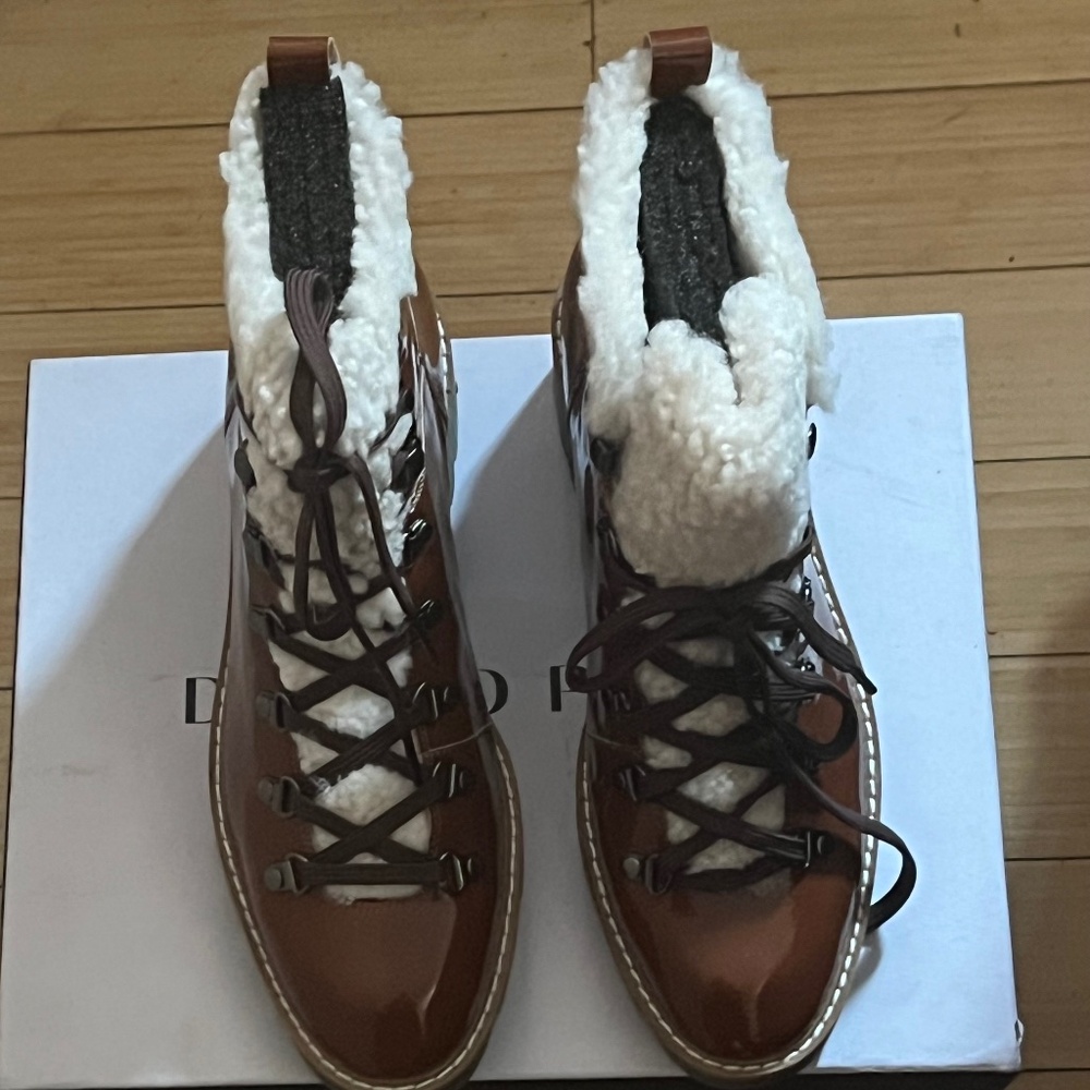 Donald J. Pliner “Erinn” Chestnut Patent Leather Hiking Boot (NiB)